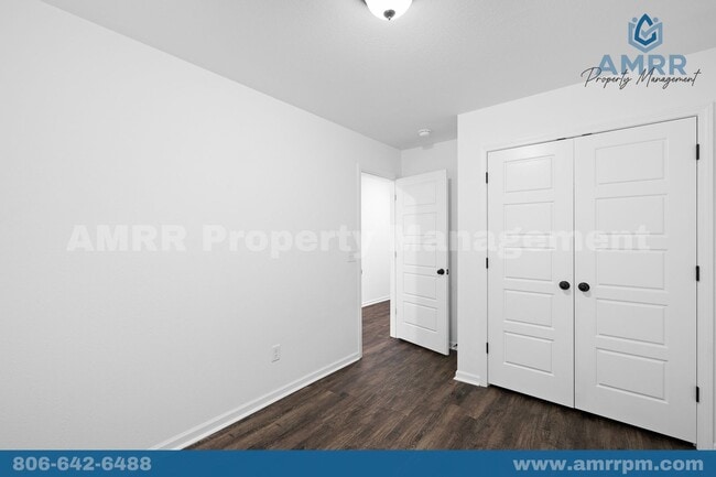 Building Photo - New Beginnings Start With AMRR: Cozy 3 Bedroom Available in May!