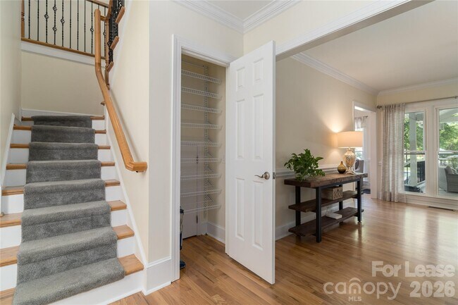 Building Photo - 16647 Greenfarm Rd