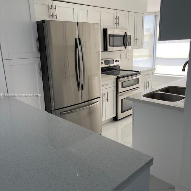 Building Photo - 3530 Mystic Pointe Dr