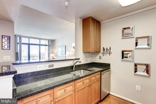 Building Photo - 11700 Old Georgetown Rd