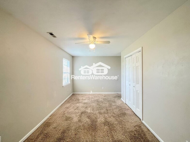 Building Photo - 5913 Chain Bridge Rd