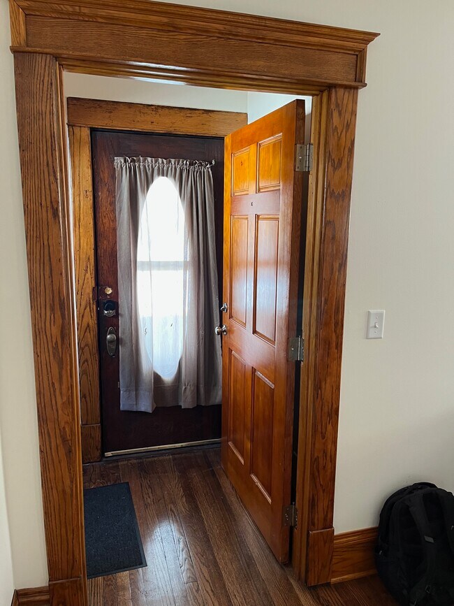 To front door vestibule - 215 Custer Ave