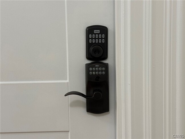 Building Photo - 109 Main St