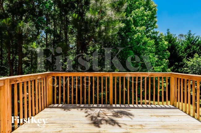 Building Photo - 259 Spinner Dr