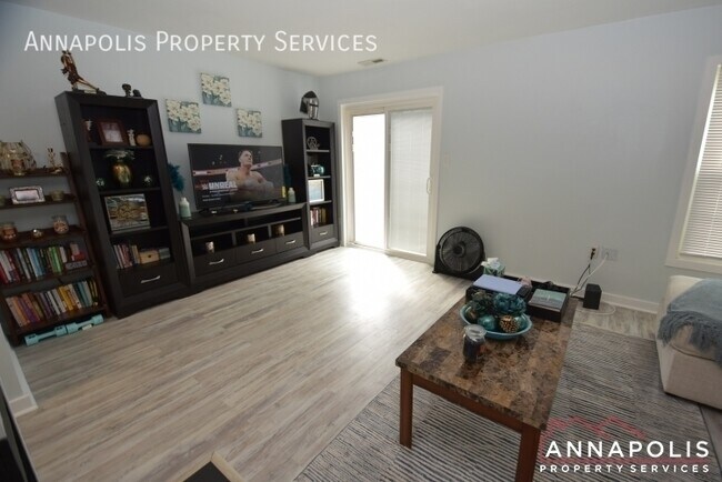 Building Photo - 1438 Harwick Ct