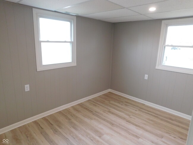 Building Photo - 917 Evans St