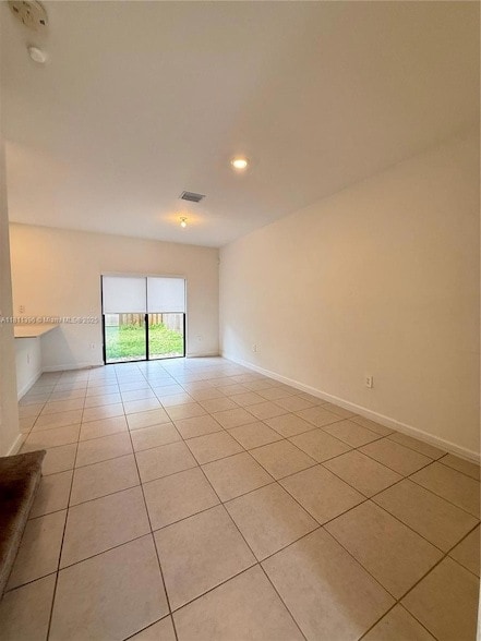 Building Photo - 11814 SW 246th Ln