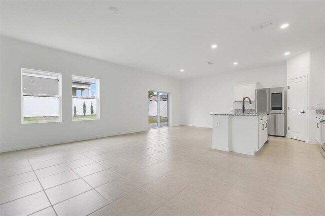 Building Photo - 2083 Gold Dust Dr