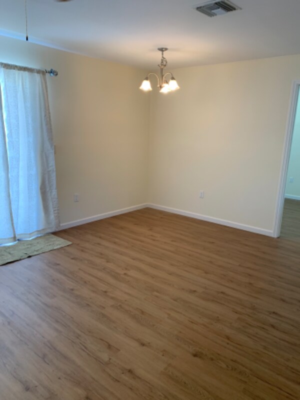 Building Photo - 147 Cedar St