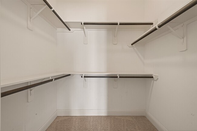 Building Photo - 5708 Petty St