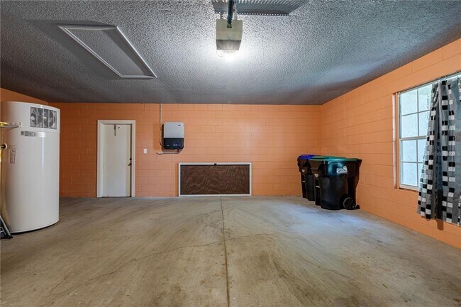 Building Photo - 7402 Ripley Ct