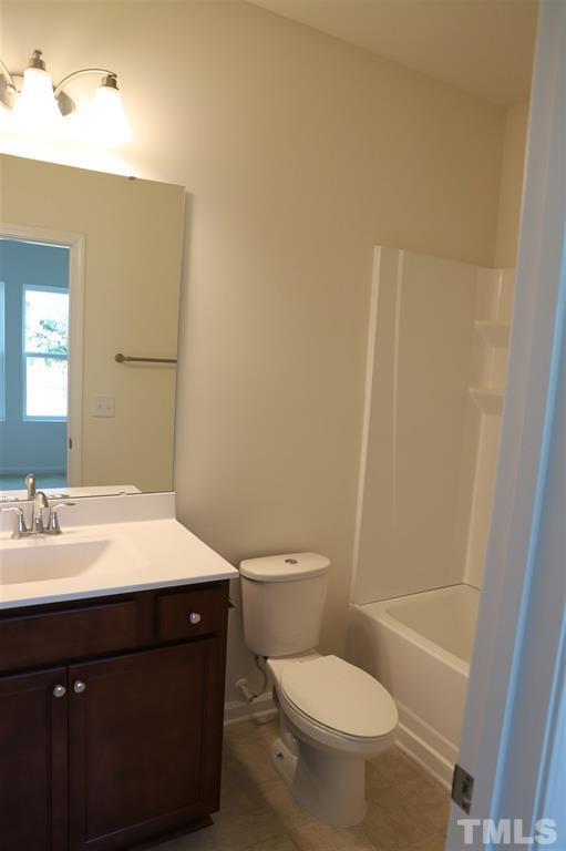 Building Photo - 315 King Closer Dr