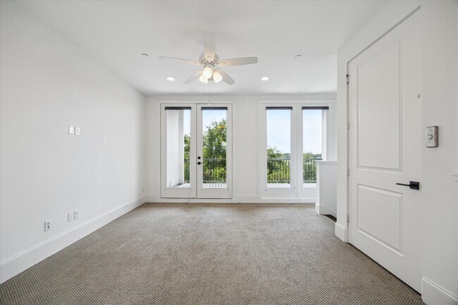 Building Photo - 2509 Dorrington St