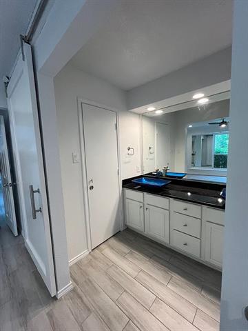 Building Photo - 813 Redcedar Way Dr