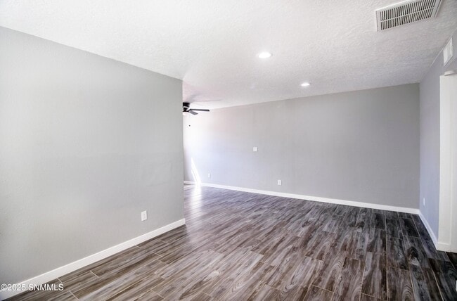 Building Photo - 1306 Wyoming Ave