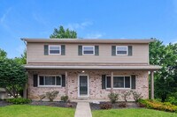 Building Photo - 3724 Cliffwood Ct