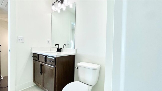 Building Photo - 5370 Brooklands Dr