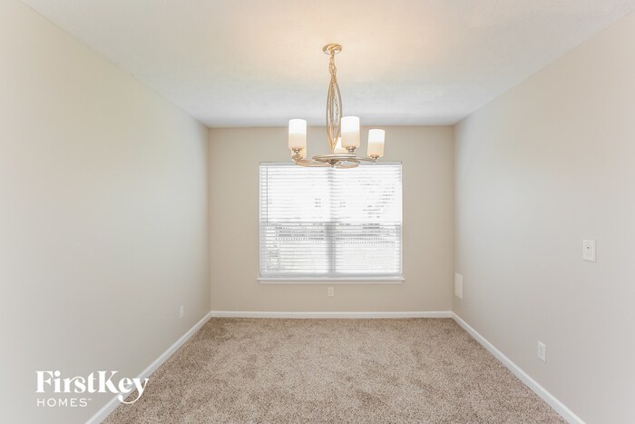 Building Photo - 5815 Bluestem Ct