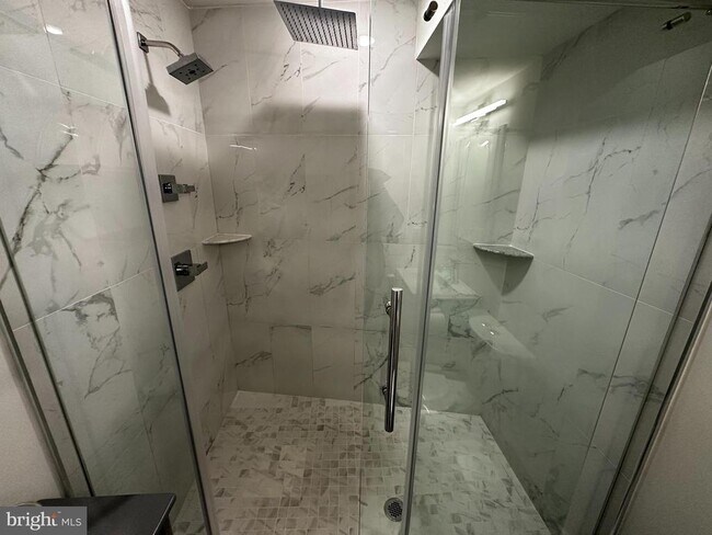 Building Photo - 2008 S College Ave