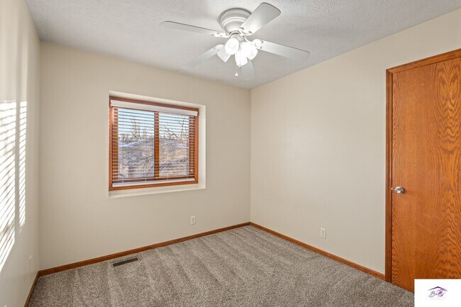 Building Photo - WELCOME HOME!