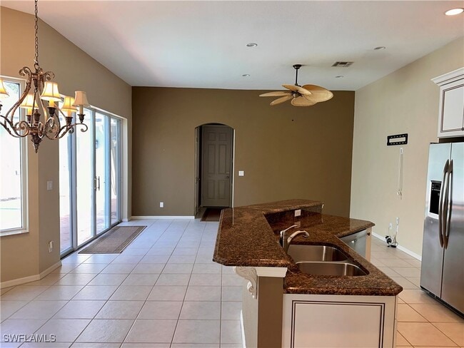 Building Photo - 3411 Marbella Ct