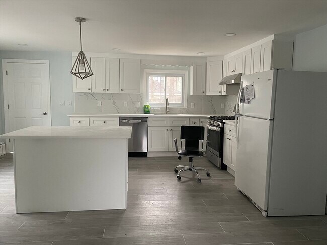 Building Photo - 36 Dartmouth St