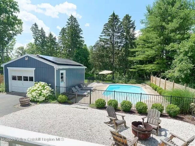 Building Photo - 590 NY-23B