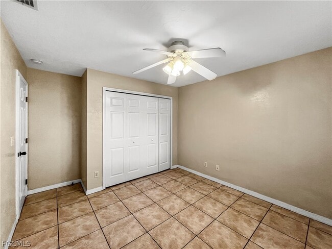 Building Photo - 208 SE 17th St