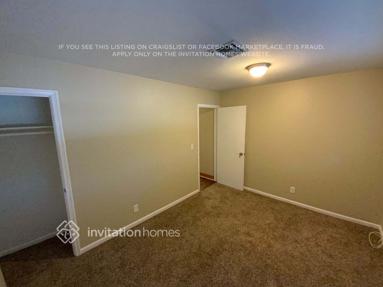 Building Photo - 3857 Bluebell St