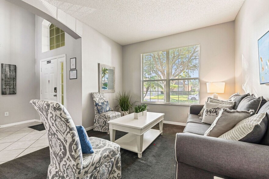 Building Photo - 8522 Sunrise Key Dr