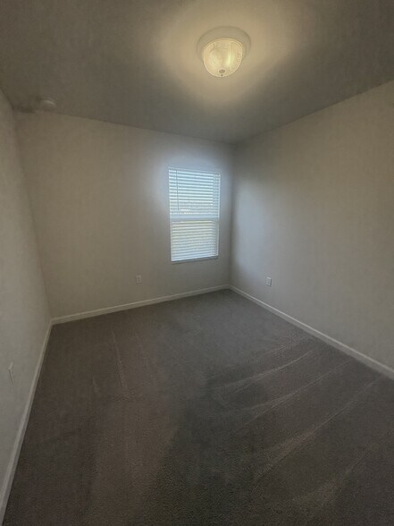 Building Photo - 106 Brighton Ln