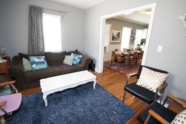 Building Photo - 416 Cantwell Ct