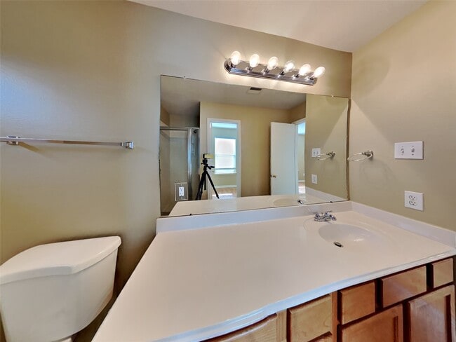 Building Photo - 11827 Tierra Palms Ct