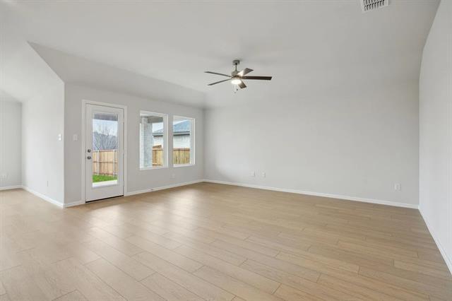 Building Photo - 216 Tartane Dr