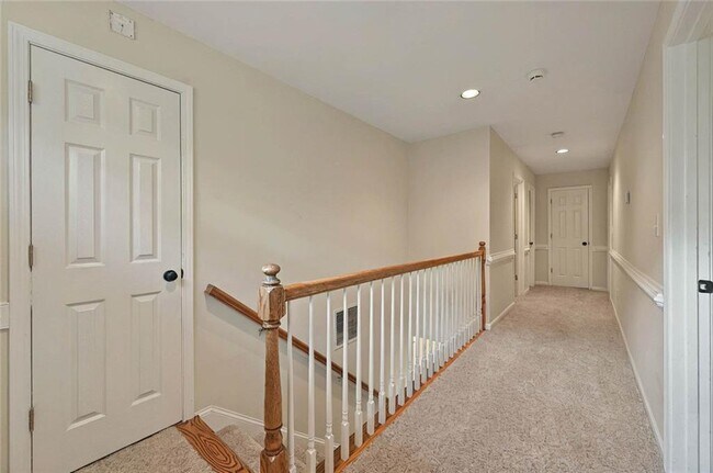 Building Photo - 8675 Hope Vine