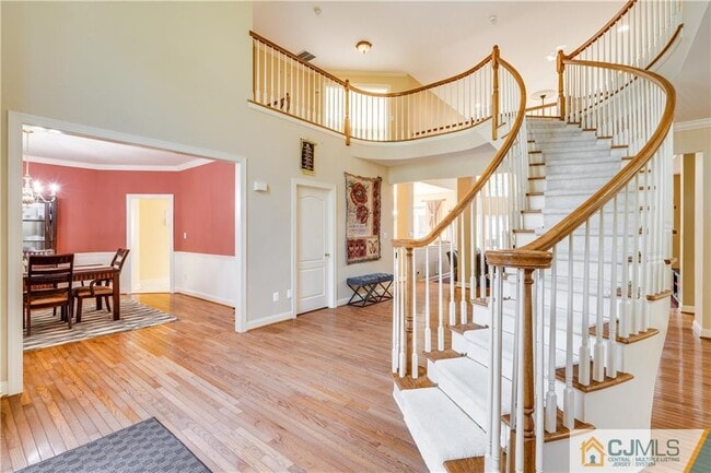 Building Photo - 35 Old Mill Rd