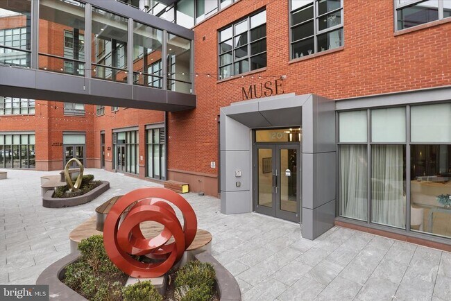 Building Photo - 1201 N Royal St