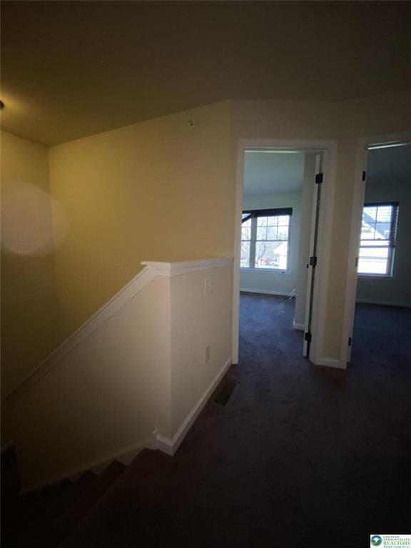 Building Photo - 605 Linden St