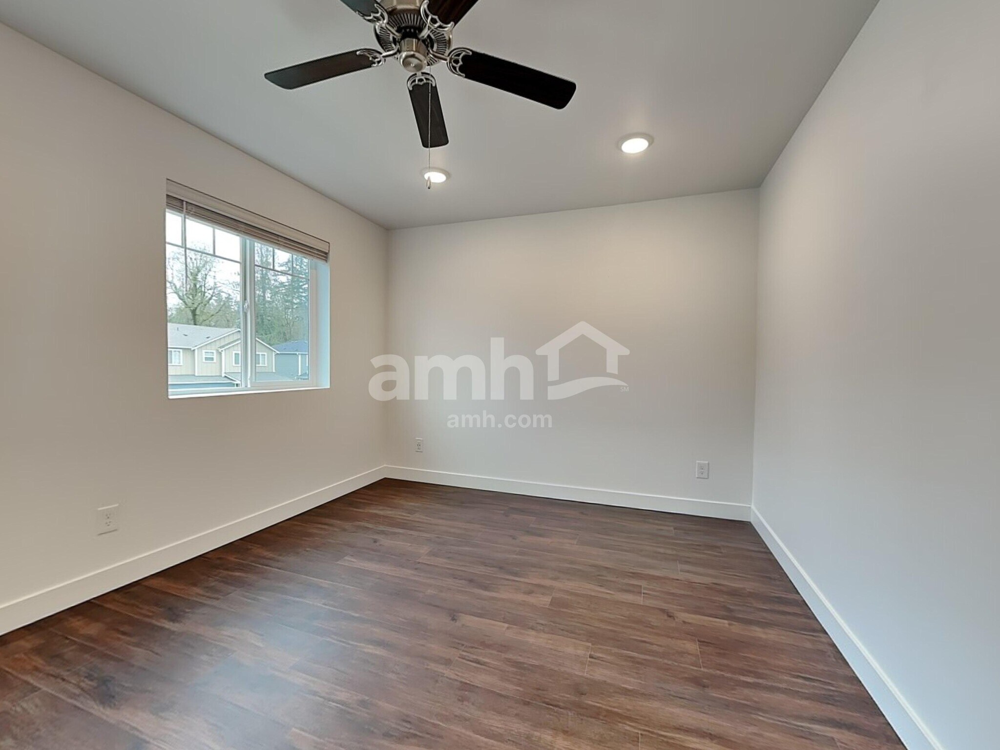 Building Photo - 7718 Brenden St SW