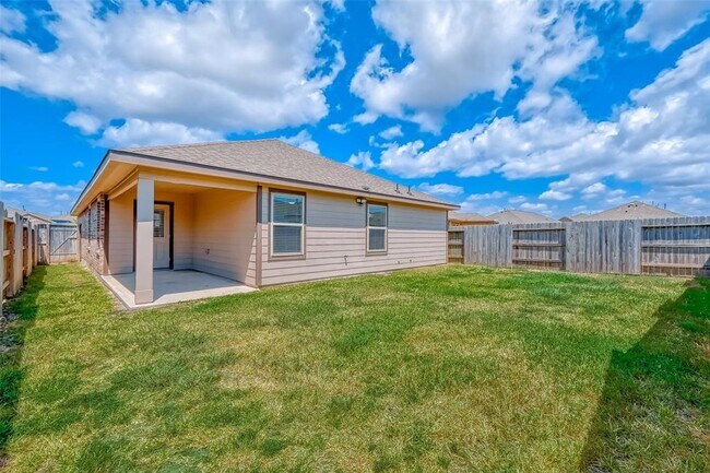 Building Photo - 2206 Mirror Ridge Ct