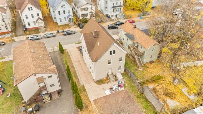 Building Photo - 55 Elliot St