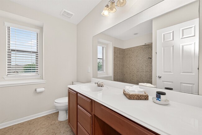 Building Photo - 21454 Piralta Ridge Ln