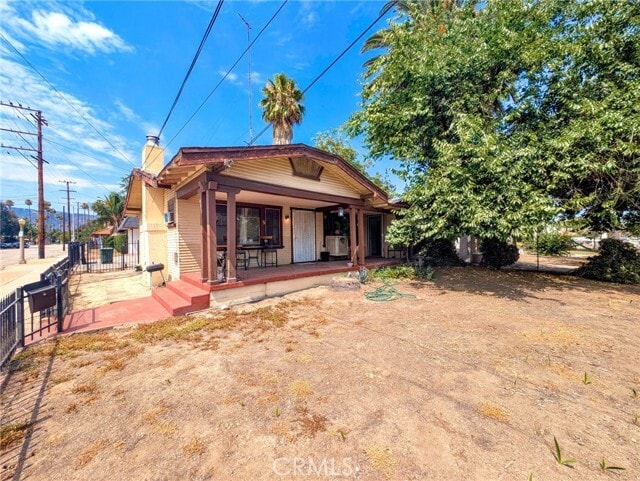 Primary Photo - 1501 W D St