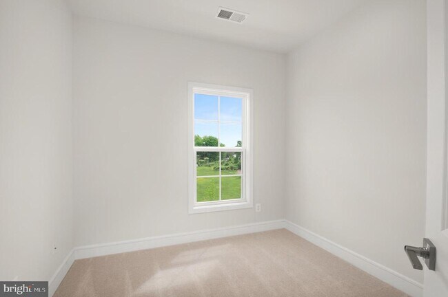 Building Photo - 14534 Alsace Ln