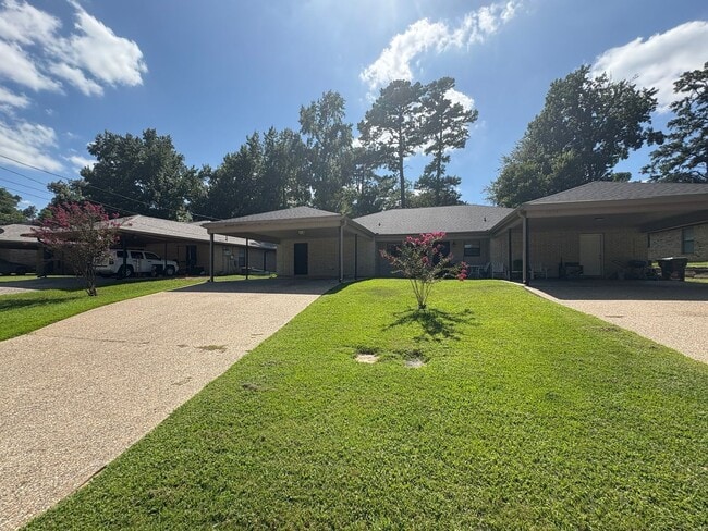 Primary Photo - 2531-2533 Westminster Dr