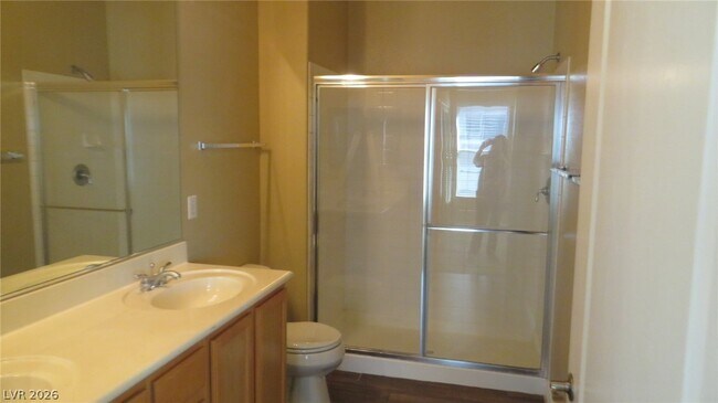 Building Photo - 2305 W Horizon Ridge Pkwy