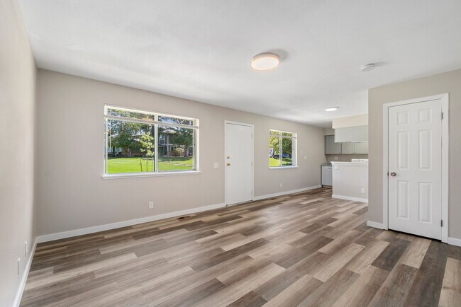 Building Photo - 1242 S Uvalda St
