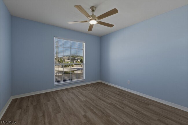 Building Photo - 876 Gulf Pavillion Dr