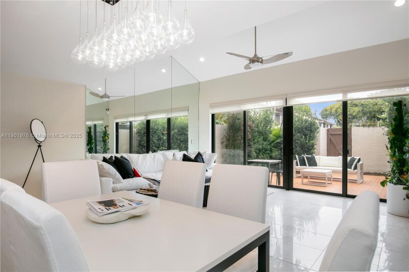 Building Photo - 8880 SW 133rd Pl