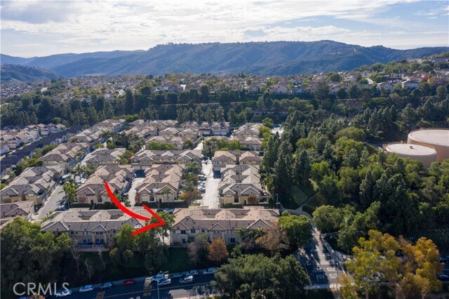 Building Photo - 17 Aurora